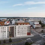 Snowflake Suites III - Season Worker Apartments For Long Term Rental * روفانييمي