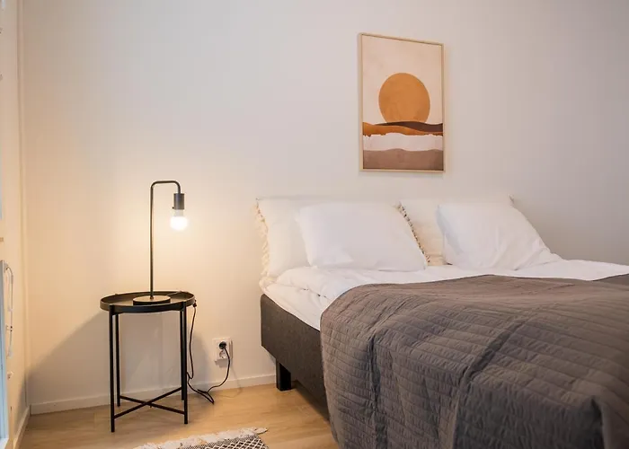 Snowflake Suites III *